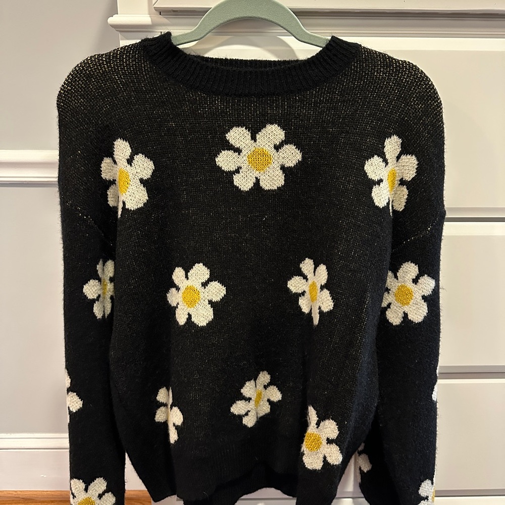 SHEIN Black Sweater with White and Yellow Daisies